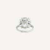 BAGUE DIAMANT DE 9.82 CARATS ET DIAMANTS - фото 4