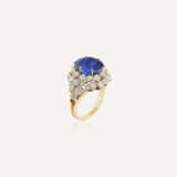 BOUCHERON (MONTURE) BAGUE SAPHIR DE 10.256 CARATS ET DIAMANTS - Foto 4