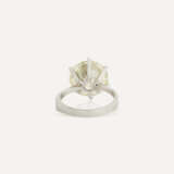 BAGUE SOLITAIRE DIAMANT DE COULEUR DE 8.37 CARATS - фото 3