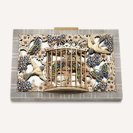 NO RESERVE - BOUCHERON MINAUDIÈRE ARGENT, SAPHIRS DE COULEUR, ÉMAIL ET DIAMANTS - photo 1