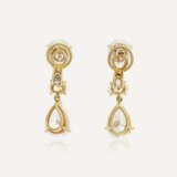 PAIRE DE BOUCLES D'OREILLES DIAMANTS DE 3.03 CARATS, 3.02 CARATS, 2.50 CARATS ET 2.40 CARATS ET DIAMANTS - Foto 3