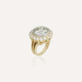 BAGUE DIAMANT DE 10.99 CARATS ET DIAMANTS - photo 2