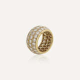 VAN CLEEF & ARPELS ENSEMBLE COMPRENANT BOUCLES D’OREILLES ET BAGUE DIAMANTS - photo 5