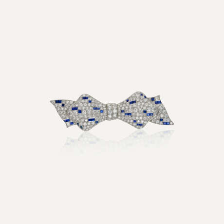 VAN CLEEF & ARPELS BROCHE 'NOEUD' SAPHIRS ET DIAMANTS - photo 1