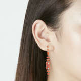 ATTRIBUÉES À CARTIER BOUCLES D’OREILLES ART DÉCO CORAIL ET DIAMANTS - Foto 6