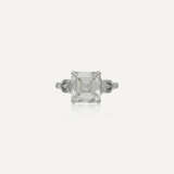 BAGUE DIAMANT DE 4.30 CARATS ET DIAMANTS - photo 1