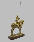Produits et art de France. Бронзовая статуэтка «Рыцарь на коне»