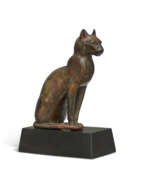 Spätzeit des Alten Ägyptens. AN EGYPTIAN BRONZE CAT