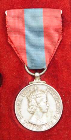 Großbritannien: Imperial Service Medaille, Elizabeth II., im Etui. - Foto 2