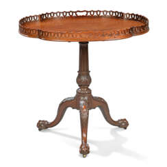 AN EARLY GEORGE III MAHOGANY TRIPOD TABLE