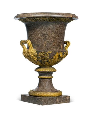 A PAIR OF LARGE SCALE SWEDISH GILT BRONZE MOUNTED BLYBERG PORPHYRY VASES - photo 3