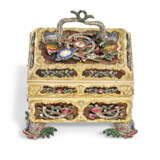 A GEORGE III JEWELLED GOLD AND SILVER-MOUNTED HARDSTONE NECESSAIRE WITH WATCH - Foto 1