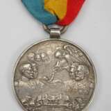 Rumänien: Taufmedaille des Prinzen Nikolai - 1903. - photo 1