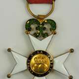 Spanien: Königlicher und Militärischer Orden des heiligen Ferdinand, 5. Modell (1856-1920), Goldenes Kreuz für Offiziere. - photo 4