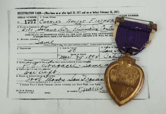 USA: Purple Heart des Private Charles A. Fischer. - photo 2