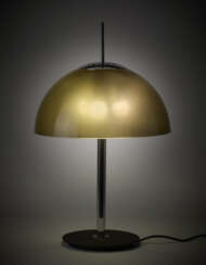 Table lamp model "584/G". Produced by Arteluce, Italy, 1960s/1970s. Metal frame and lacquered base, methacrylate light diffuser. (h 57 cm.; d 35 cm.) (slight defects) | | Literature | M. Romanelli, S. Severi, Gino Sarfatti. Opere scelte 1938-1973, 