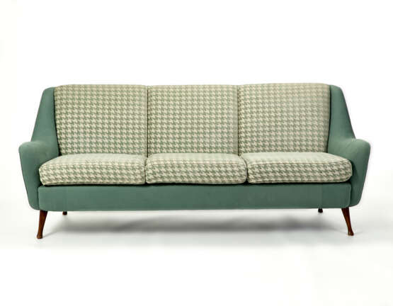 Sofa - photo 2