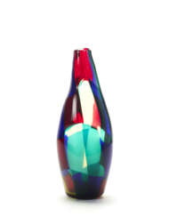 Vase of the series "Pezzati". Murano, 1951ca. Bearing manufacture's label under the base. (h 25.5 cm.)