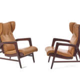 (Attributed) | Pair of armchairs. Execution by Casa e Giardino, Milan, 1930s. Painted walnut wood and leather upholstery, tilt mechanism. "Casa e giardino" engraved on the forward traverse. (66x93.5x83 cm.) | | Accompanied by the expertise from Gi - photo 2