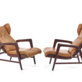 (Attributed) | Pair of armchairs. Execution by Casa e Giardino, Milan, 1930s. Painted walnut wood and leather upholstery, tilt mechanism. "Casa e giardino" engraved on the forward traverse. (66x93.5x83 cm.) | | Accompanied by the expertise from Gi - photo 3
