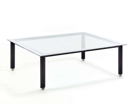 Coffe table of the series "T10 Fasce cromate". Produced by Azucena, Milan, 1957ca. Black lacquered metal frame, chromed feet, glass top with chromed metal perimeter. (120x40.2x100 cm.) (slight defects) | | Literature | Azucena. Mobili e oggetti, a - photo 2