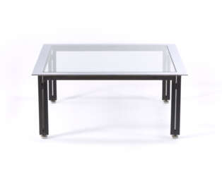 Coffe table of the series "T10 Fasce cromate". Produced by Azucena,, 1957. Black lacquered metal frame, chromed feet, glass top with chromed metal perimeter. (90x40.5x90 cm.) (slight defects) | | Literature | Azucena. Mobili e oggetti, a cura di M.