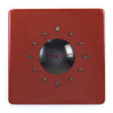 Red wall clock. Produced by Azucena, Milan, 1975ca. Lacquered wood and metal. (59.5x59.5x2 cm.) (slight defects) - фото 1