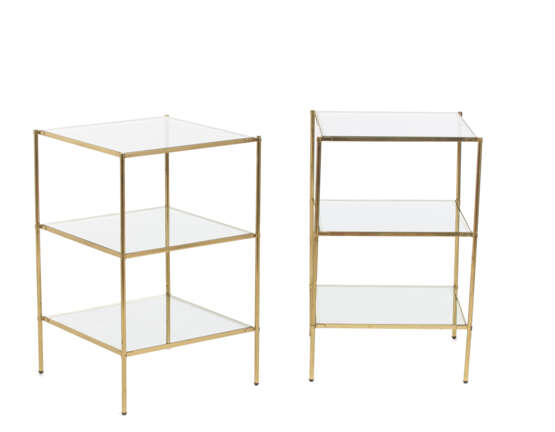 Two coffee tables model "T12 Montecarlo". Produced by Azucena,, disegno del 1959, esemplari degli anni 70/80. Brass and cystal. (42.2x65.5x42.2 cm.) - Foto 2