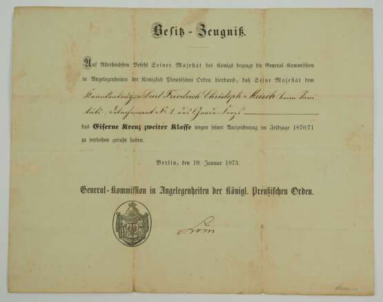 Preussen: Eisernes Kreuz, 1870, 2. Klasse Urkunde für einen Krankenträger beim Sanitäts-Detachement No. 1 des Garde-Corps. - photo 1