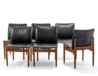 Six chairs with wooden frame, seat and back upholstered in black leather. Produced by France and Son, Denmark, 1960s. Bearing manufacture metal label. (55x82x55 cm.) (slight defects)