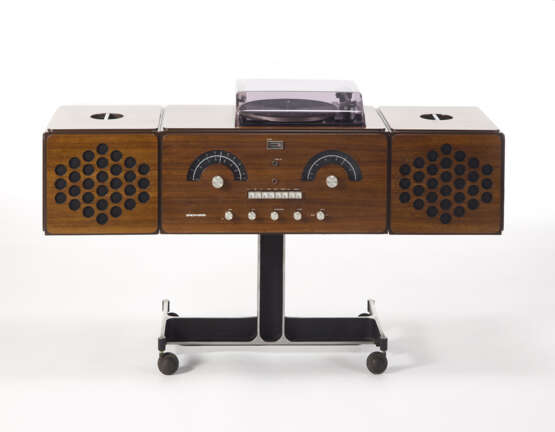 Radiophonograph model "RR126". Produced by Brionvega,, 1965. Veneered wood, removable speakers, anodised die-cast aluminium roller support. (61.5x92x37 cm.) (defects and restorations) - photo 1