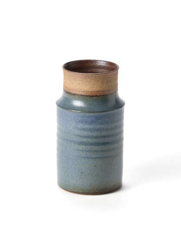 Polychrome painted stoneware vase. Execution by Ceramica Arcore, Italy, 1970s. Marked "CA" under the base. (h 14.5 cm.) - photo 1