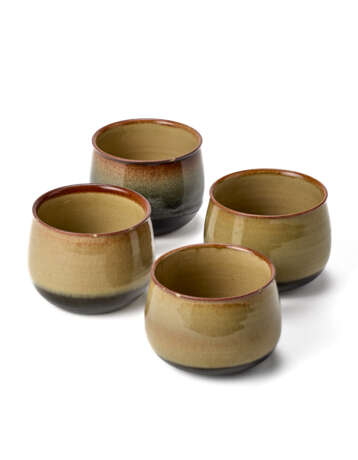 Four polychrome ceramic bowls. Execution by Ceramica Arcore, Italy, 1970s. Ceramic enamelled in black-cream and brown. (h 7 cm.; d 8 cm.) (slight defects) - photo 1
