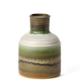 Polychrome painted stoneware vase. Execution by Ceramica Arcore,, 1970s. (h 15.8 cm.) - Foto 1