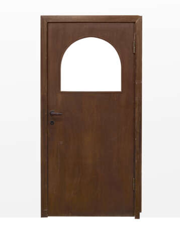 Dark wooden door with glass lunette. Dark brown bakelite handles. Milan, 1932. (101x201.5 cm.) (defects) | | Provenance | Andreani Apartment, via Monte Velino, Milan - Foto 1