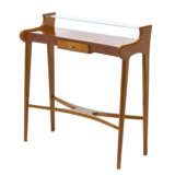 Single-drawer console with crystal shelf. 1950s. Solid wooden frame, veneered wooden shelf. (79x82x33 cm.) - photo 2