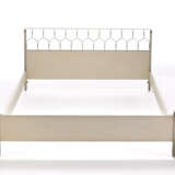 Double bed. 1960s. Metal and white lacquered wooden frame. (165.2x84x200 cm.) (slight defects) - фото 1