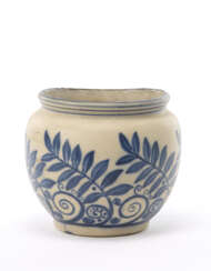 Stoneware vase decorated with geometrized plant motifs in cobalt blue. Mugello, 1920s. Marked in blue under the base: "CHINI. CO - MUGELLO - ITALIA" and signed with the numerals 122 engraved and 2142 in blue. Bearing the symbol of the lattice of San 