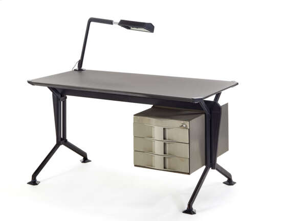 Desk with three-drawer chest of drawers and table lamp of the series "Arco". Produced by Olivetti Arredamenti Metallici,, 1950s. Black painted metal, wooden top, grey plastic drawers. (160x75.5x80 cm.) (slight defects and restoration) - photo 1