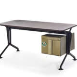 Desk with drawers model "Arco". Produced by Produzione Olivetti Arredamenti Metallici, Ivrea, 1950s. Black painted metal, wooden top, green grey plastic drawers. (200.5x81x90.5 cm.) - photo 2