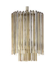 Large chandelier of the series "Trilobo". Murano, 1970s. Metal rod frame, transparent yellow and lattimo submerged glass pendants. (h 87 cm.; d 62 cm.) (defects and losses)