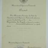 Rumänien: Kreuz für Treue Dienste, 2. Klasse mit Schwertern Urkunde für einen Unteroffizier des Pionier-Bataillon 73.
- Foto 1