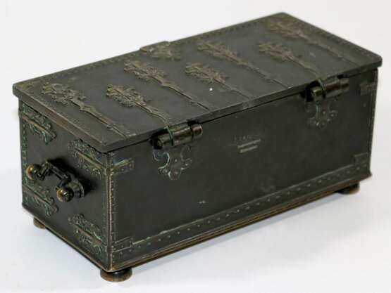 Bronze-Box. - photo 3