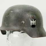 Wehrmacht: Stahlhelm M35 - Doppelemblem. - photo 1