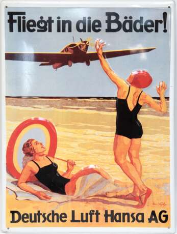Werbeschild "Fliegt in die Bäder" der Deutschen Lufthansa AG, Blech mit polychromem Druckdekor, 39x29 cm - Foto 1