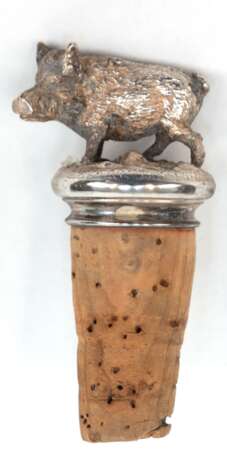 Flaschenverschluß, Silber (geprüft), mit plastischem Wildschwein als Bekrönung - Foto 1