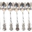 9 Mokka-Löffel, 830er Silber, Hildesheimer Rose, Laffe in Blattform, ges. 83 g, L. 9,8 cm - Аукционные цены