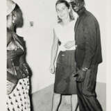 Malick Sidibié. Soirée - Karim Keita en position - 1964 - photo 1