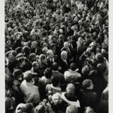 Barbara Klemm. Willy Brandt an der Mauer, Berlin 10. Nov. 1989 - фото 1