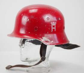 Werkswehr: Stahlhelm - Horch.